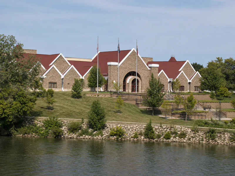 National Czech and Slovak Museum and Library beside the Cedar River