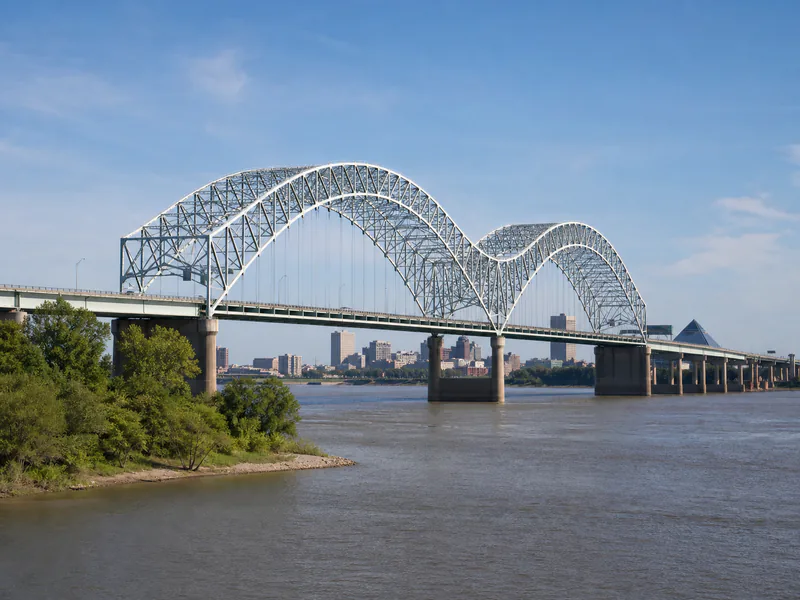 Hernando de Soto Bridge over the Mississippi River in Memphis