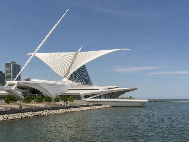 Quadracci Pavilion of the Milwaukee Art Museum on the lakefront